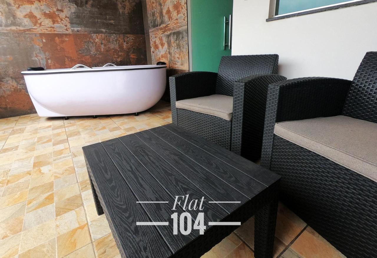 Th Flats Com Banheira De Hidromassagem Lejlighed Governador Valadares Eksteriør billede
